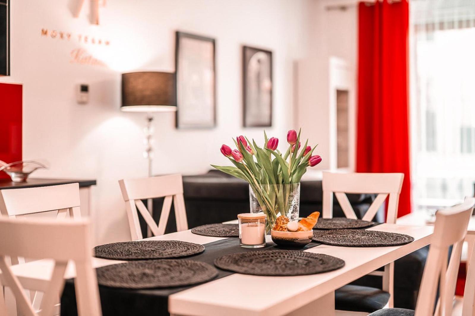 Appartamento Katania Moxy Te&Am Cracow Cracovia Esterno foto